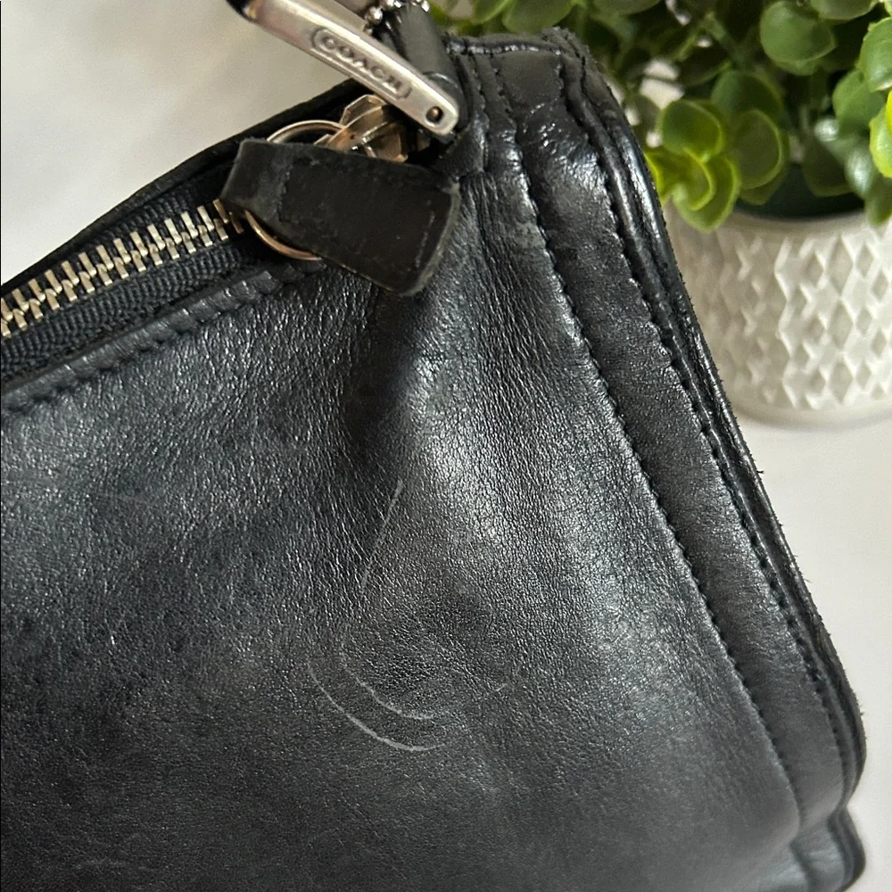 Black Leather Messenger Bag